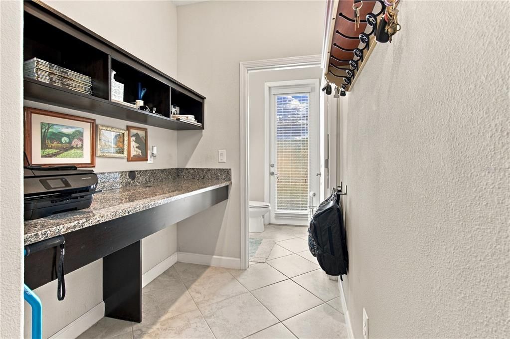 En Venta: $514,900 (4 camas, 2 baños, 2947 Pies cuadrados)