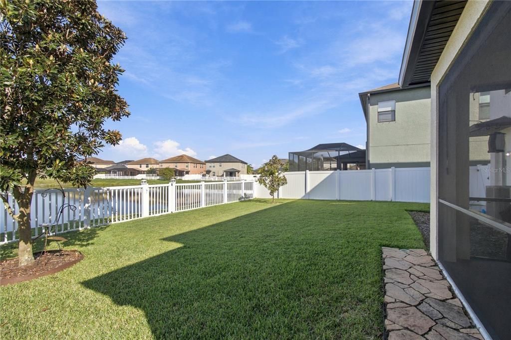 En Venta: $514,900 (4 camas, 2 baños, 2947 Pies cuadrados)