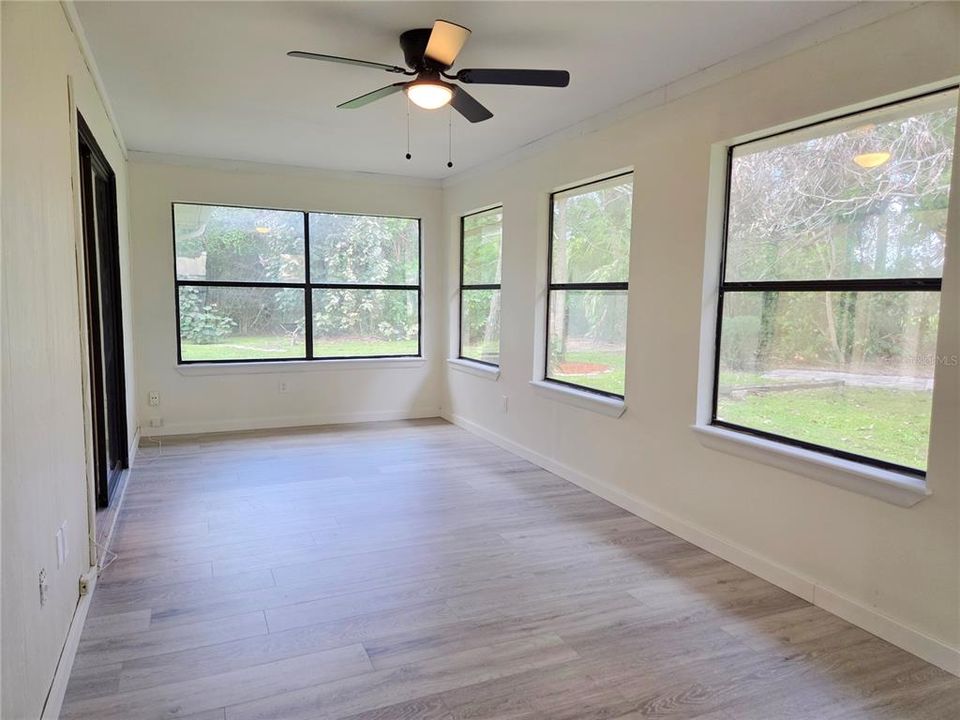 En Venta: $234,900 (2 camas, 2 baños, 1340 Pies cuadrados)