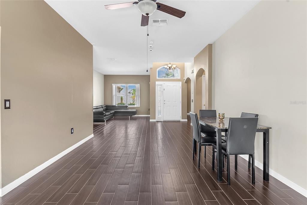 Active With Contract: $375,000 (4 beds, 3 baths, 2384 Square Feet)