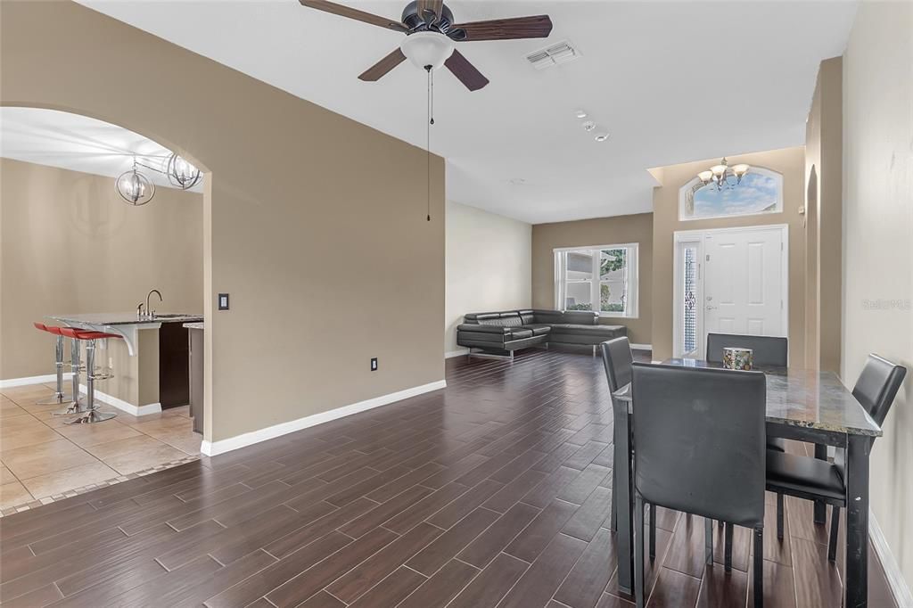 Active With Contract: $375,000 (4 beds, 3 baths, 2384 Square Feet)