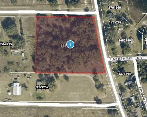 待售: $750,000 (4.58 acres)