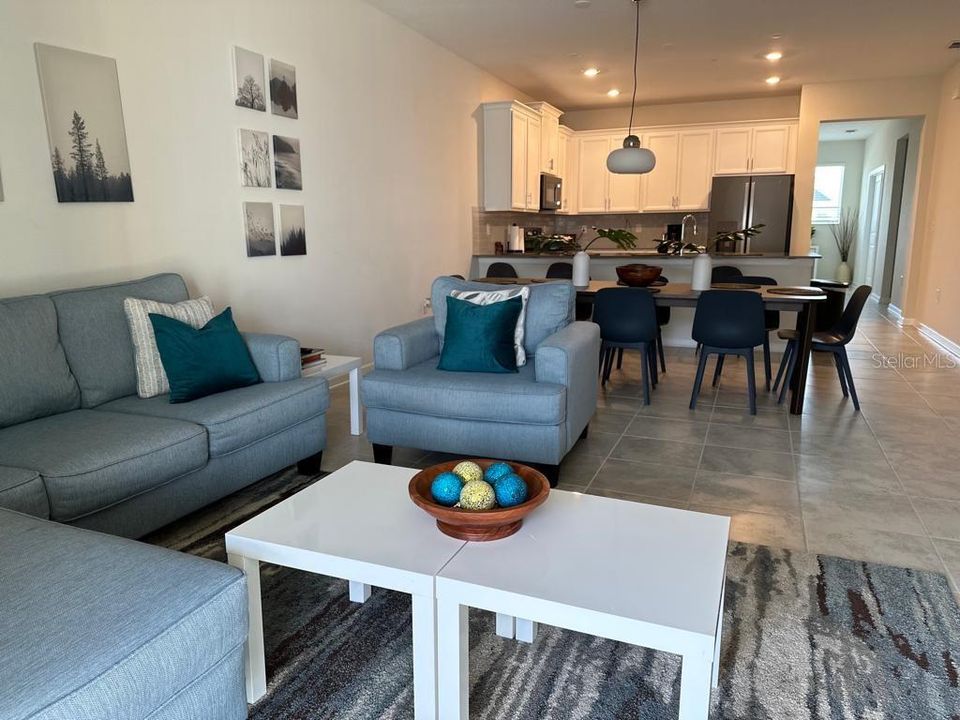 For Sale: $340,000 (3 beds, 2 baths, 1787 Square Feet)