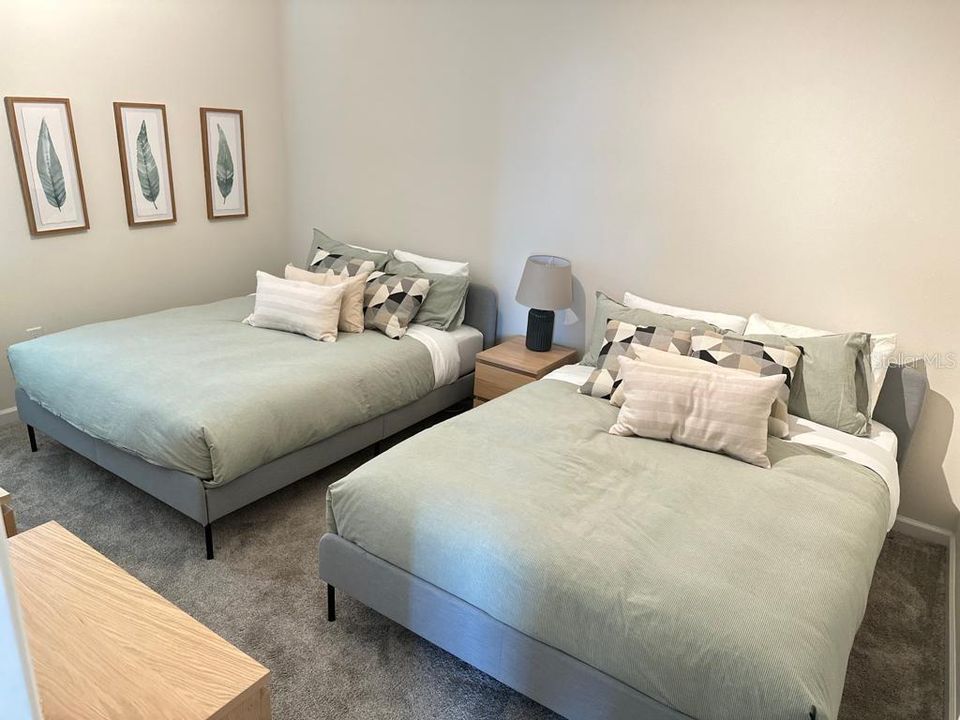 For Sale: $340,000 (3 beds, 2 baths, 1787 Square Feet)