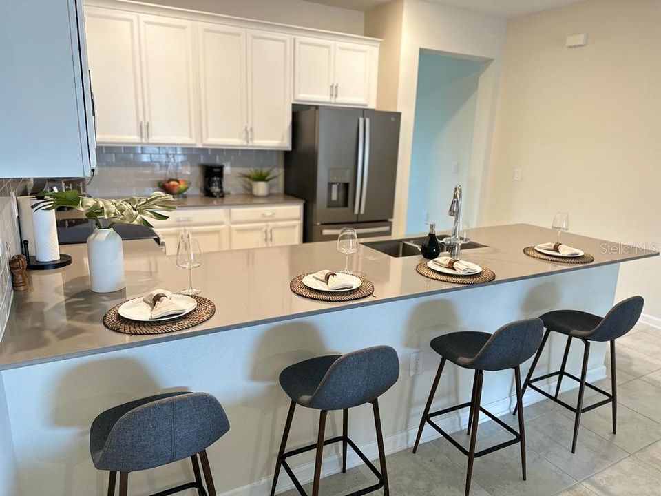 For Sale: $340,000 (3 beds, 2 baths, 1787 Square Feet)