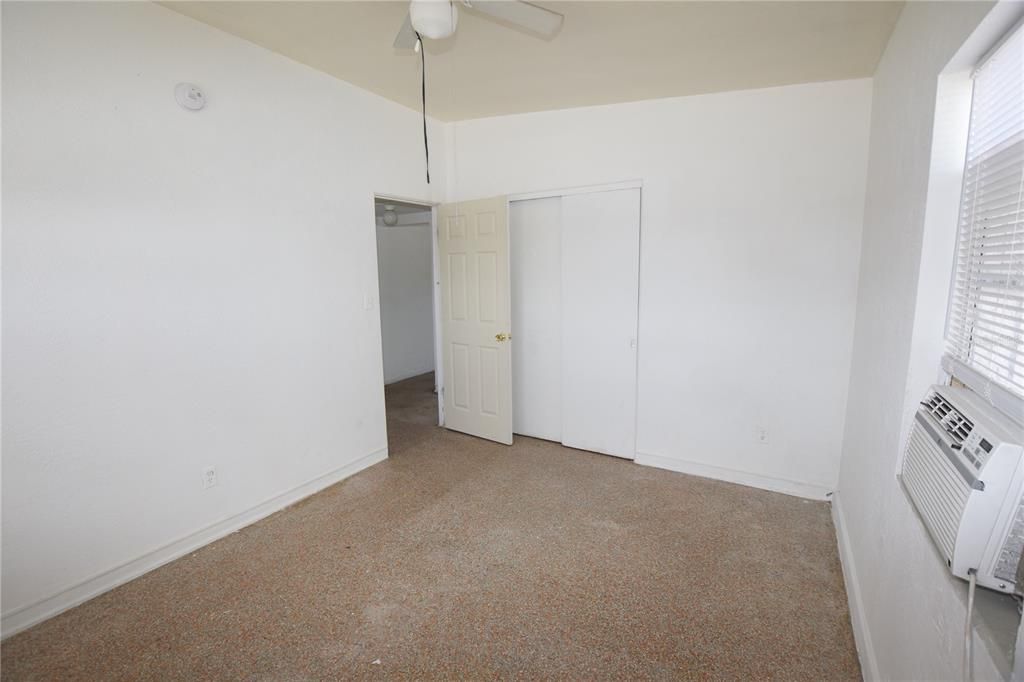 For Rent: $1,200 (2 beds, 1 baths, 672 Square Feet)
