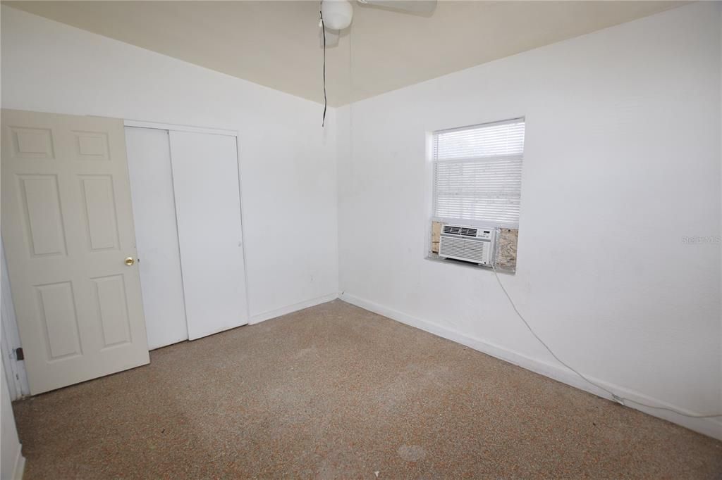 For Rent: $1,200 (2 beds, 1 baths, 672 Square Feet)