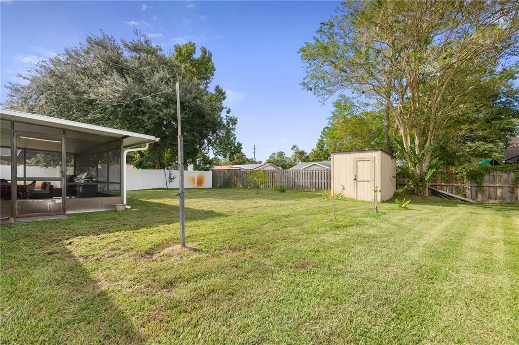 For Sale: $285,000 (3 beds, 2 baths, 1336 Square Feet)