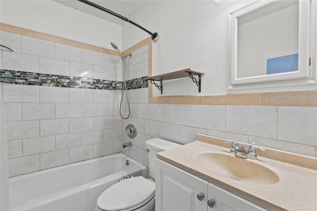 For Sale: $475,000 (3 beds, 2 baths, 1740 Square Feet)
