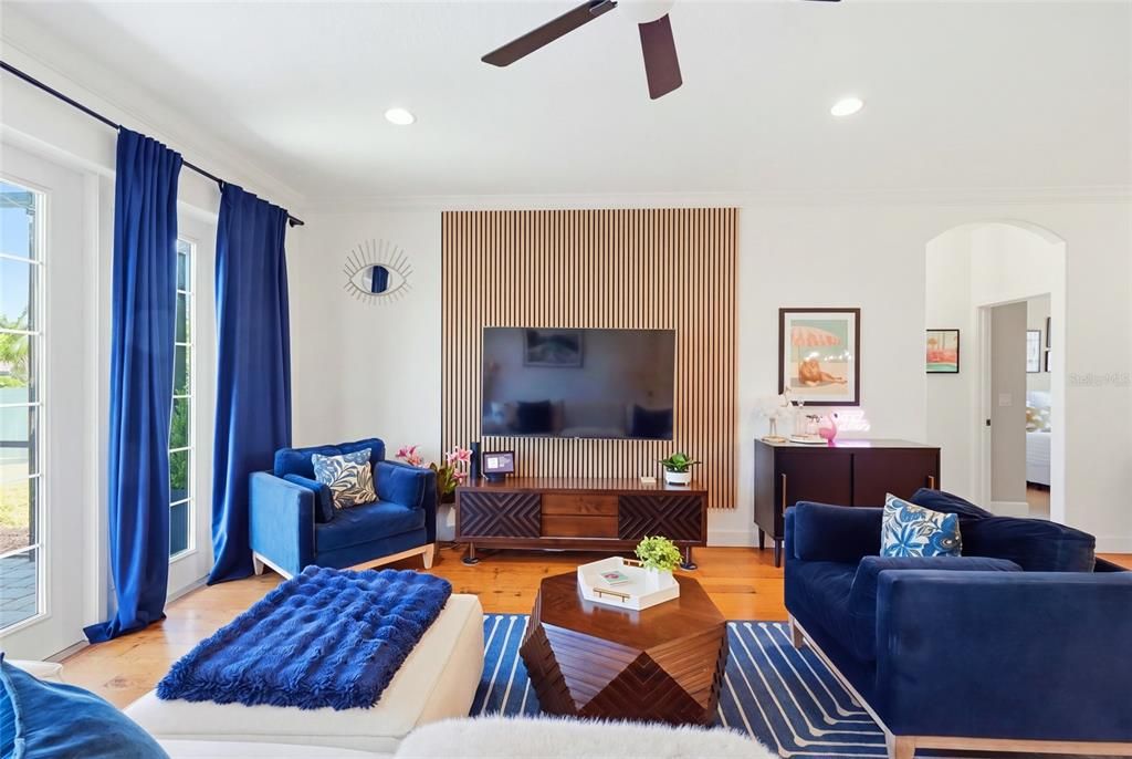 For Sale: $479,000 (3 beds, 2 baths, 1488 Square Feet)