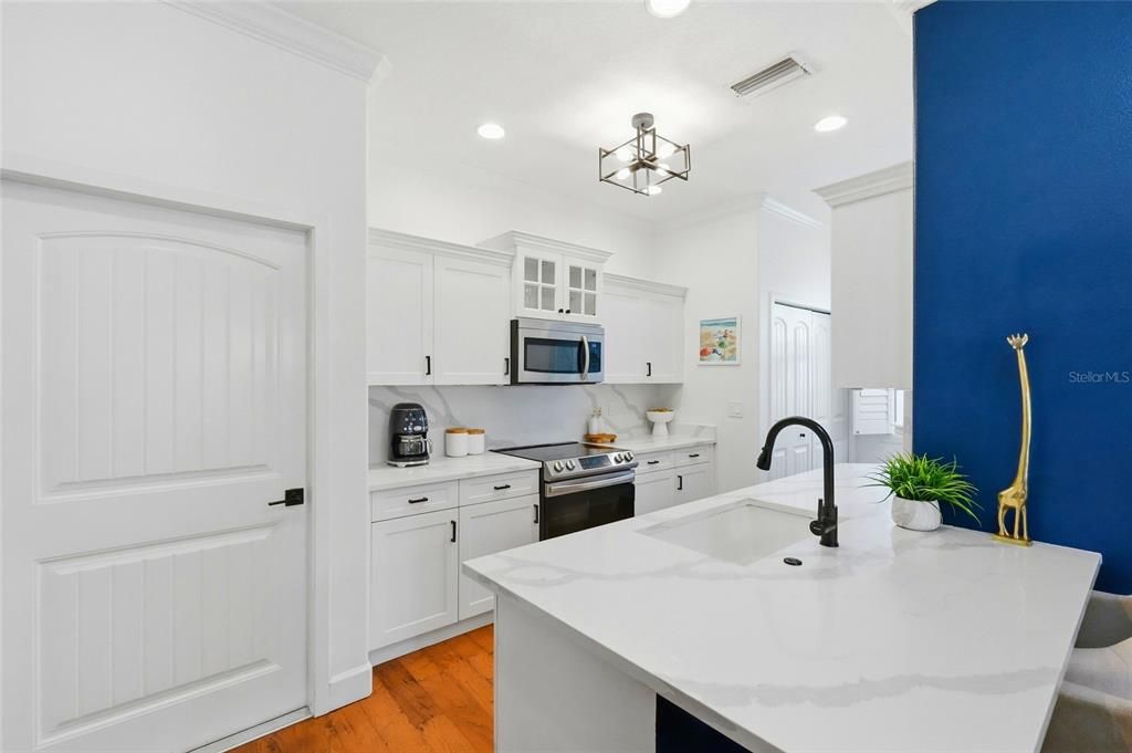 For Sale: $479,000 (3 beds, 2 baths, 1488 Square Feet)