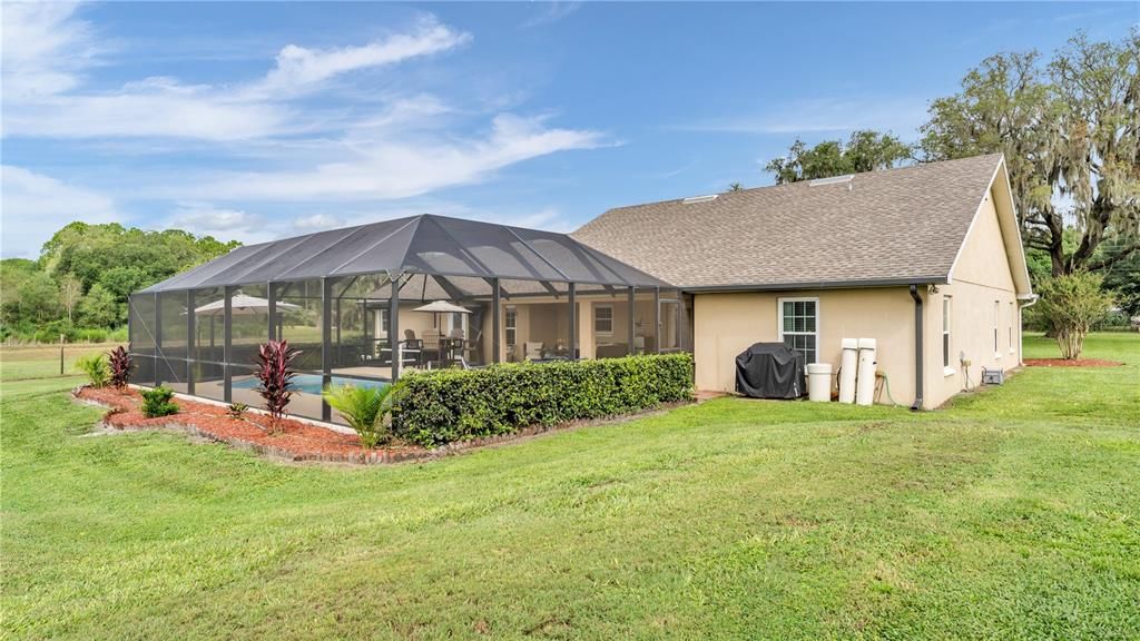 For Sale: $699,000 (4 beds, 2 baths, 2271 Square Feet)