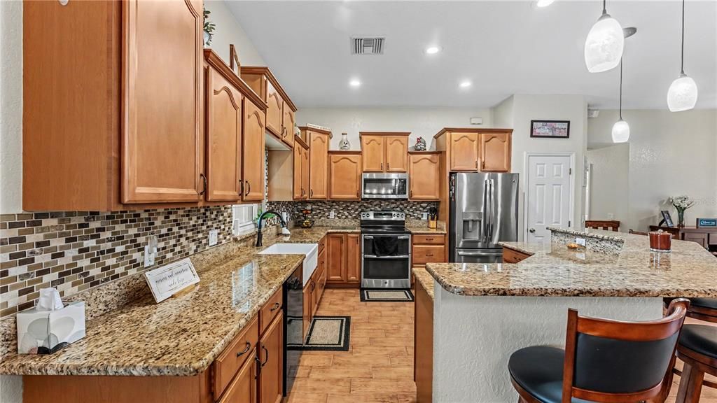 For Sale: $699,000 (4 beds, 2 baths, 2271 Square Feet)