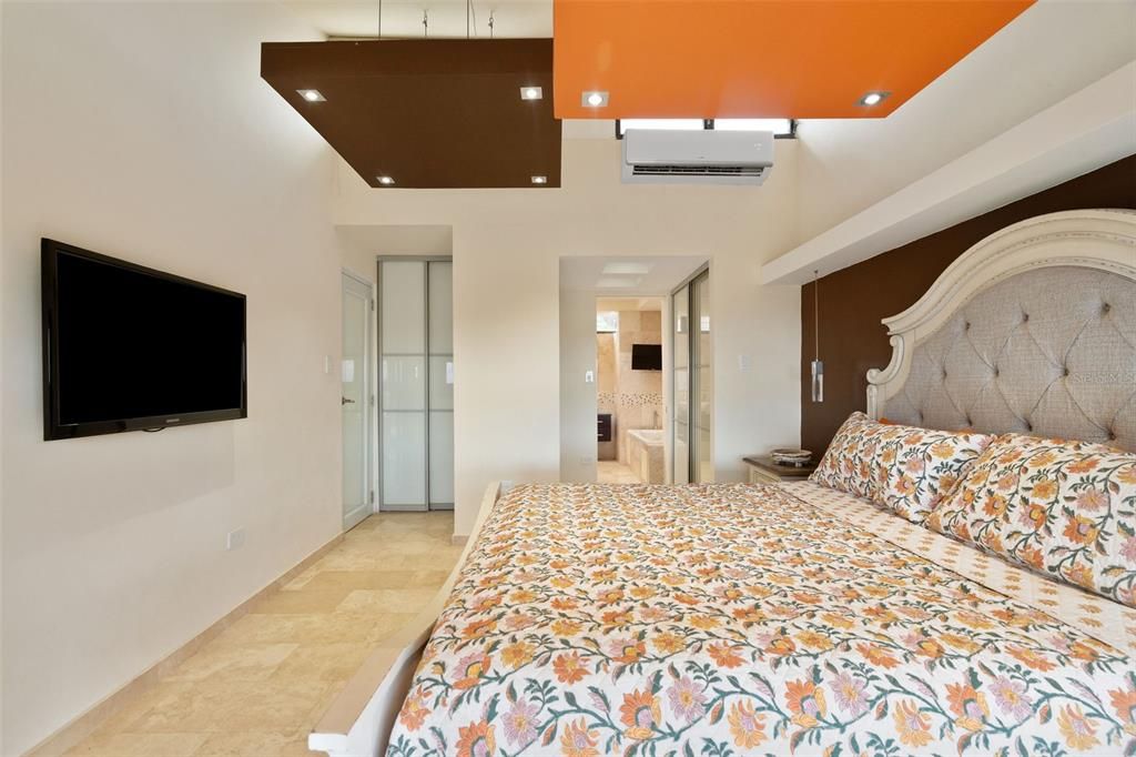 En Venta: $495,000 (2 camas, 2 baños, 1860 Pies cuadrados)