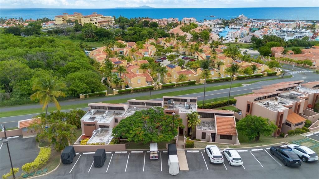 En Venta: $495,000 (2 camas, 2 baños, 1860 Pies cuadrados)