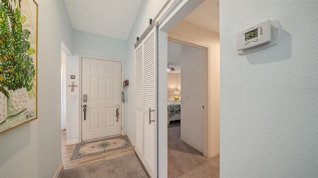 For Sale: $315,000 (2 beds, 2 baths, 1333 Square Feet)
