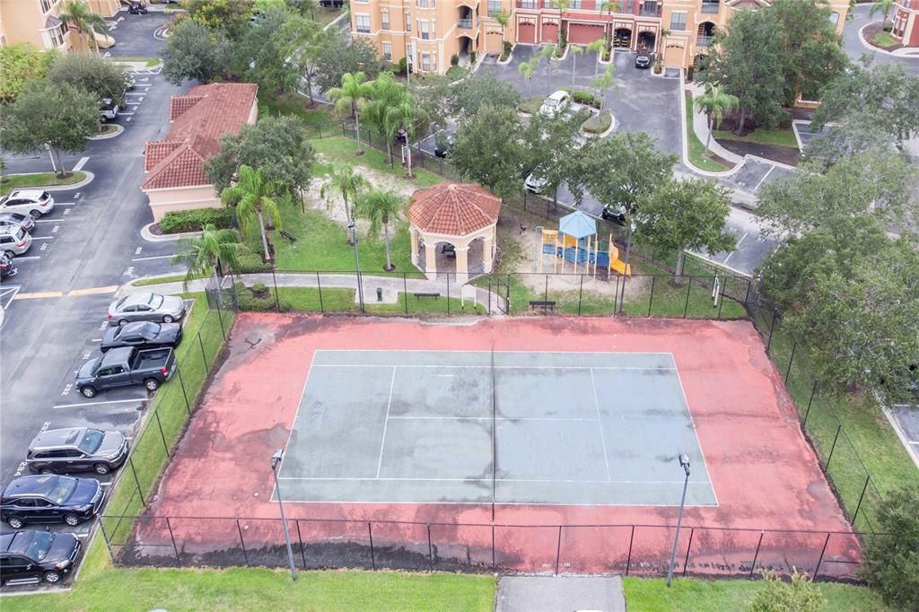For Rent: $2,200 (1 beds, 1 baths, 770 Square Feet)