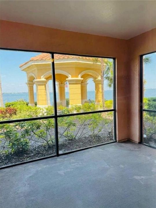 For Rent: $2,200 (1 beds, 1 baths, 770 Square Feet)