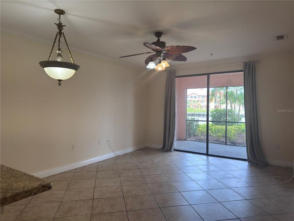 For Rent: $2,200 (1 beds, 1 baths, 770 Square Feet)