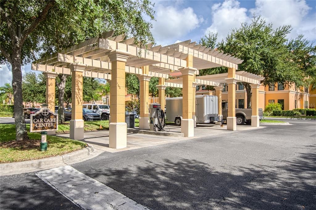 For Rent: $2,200 (1 beds, 1 baths, 770 Square Feet)