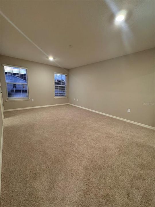 En Renta: $2,300 (3 camas, 2 baños, 1753 Pies cuadrados)