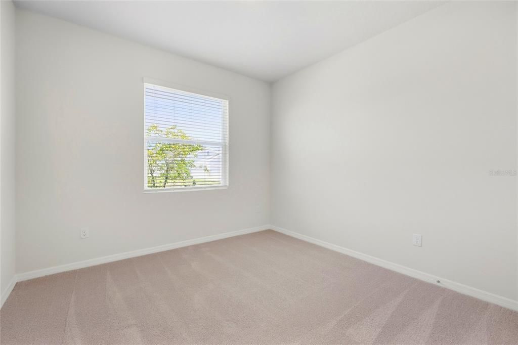 В аренду: $2,550 (3 спален, 2 ванн, 1565 Квадратных фут)