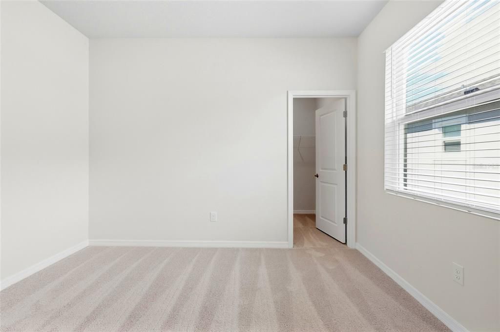 В аренду: $2,550 (3 спален, 2 ванн, 1565 Квадратных фут)