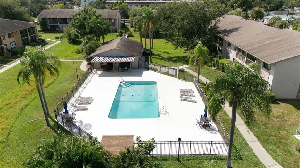 For Sale: $175,000 (2 beds, 2 baths, 980 Square Feet)