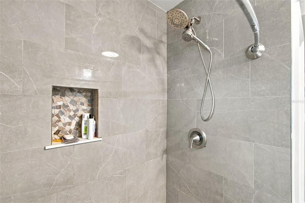 В аренду: $7,000 (4 спален, 3 ванн, 2177 Квадратных фут)
