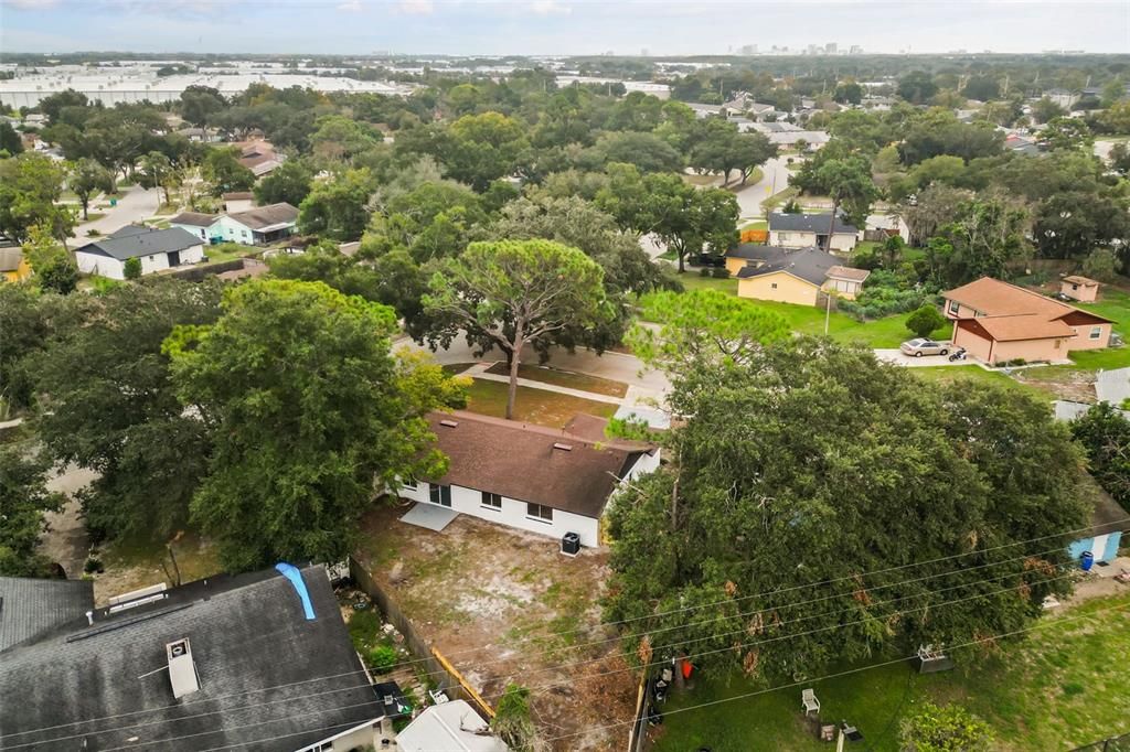 For Sale: $329,900 (3 beds, 2 baths, 1561 Square Feet)