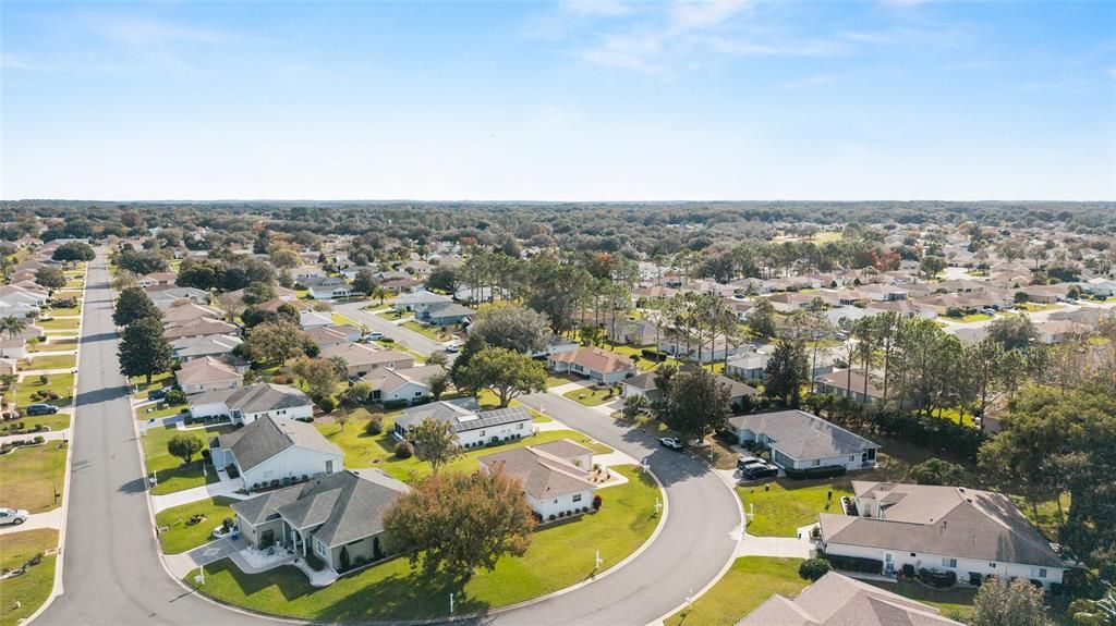 For Sale: $239,000 (2 beds, 2 baths, 1296 Square Feet)