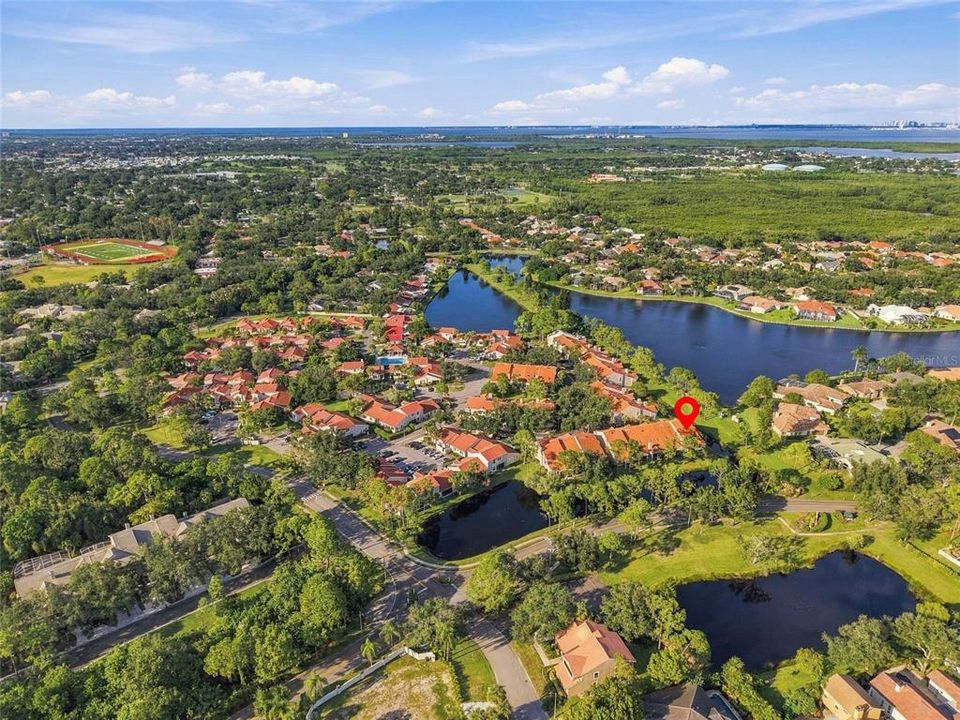 En Venta: $599,000 (3 camas, 2 baños, 2159 Pies cuadrados)