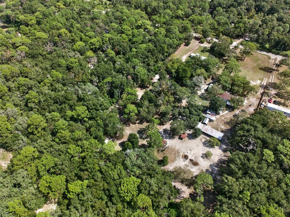 待售: $150,000 (1.37 acres)