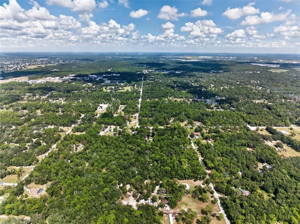 待售: $150,000 (1.37 acres)