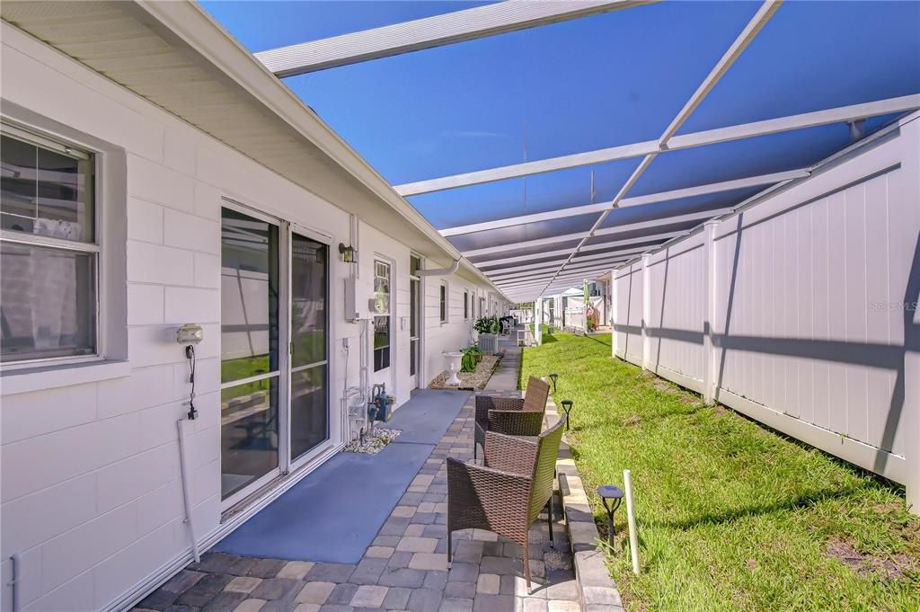 На продажу: $178,000 (2 спален, 1 ванн, 710 Квадратных фут)
