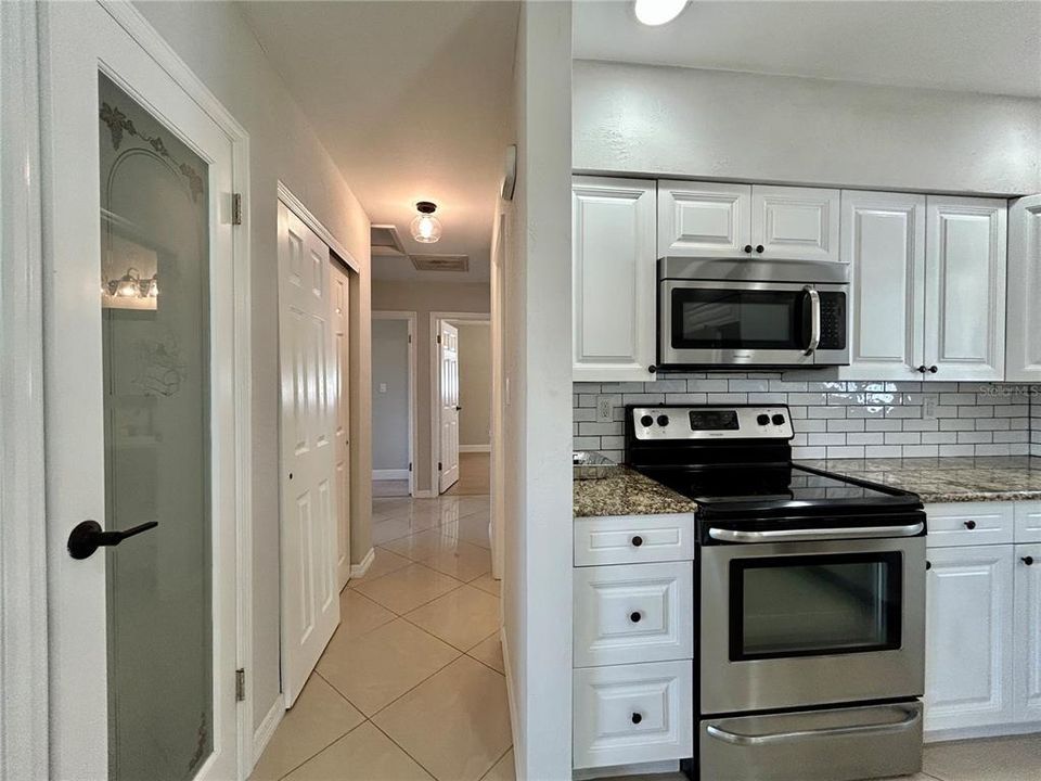 For Rent: $3,000 (3 beds, 2 baths, 1052 Square Feet)
