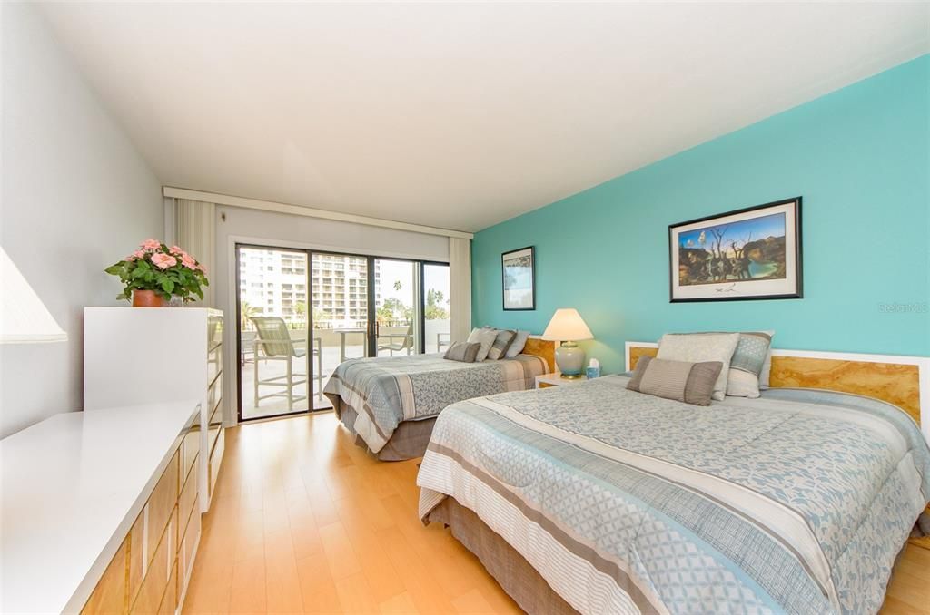 For Rent: $5,000 (2 beds, 2 baths, 1331 Square Feet)