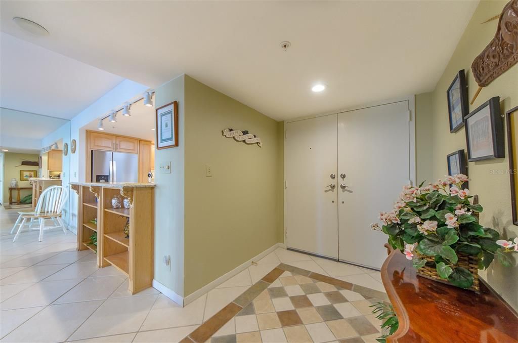 For Rent: $5,000 (2 beds, 2 baths, 1331 Square Feet)