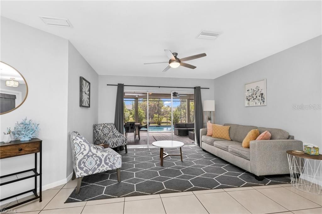 For Sale: $589,900 (3 beds, 2 baths, 1679 Square Feet)