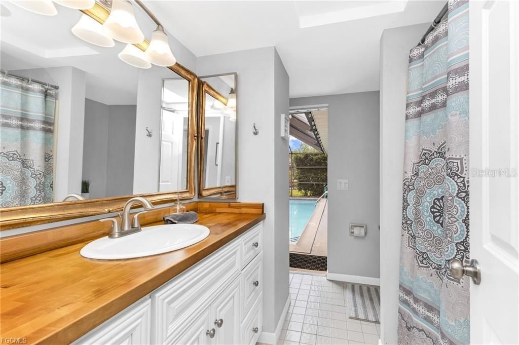 For Sale: $589,900 (3 beds, 2 baths, 1679 Square Feet)