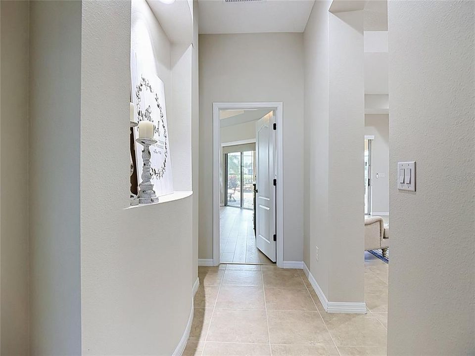 En Venta: $1,024,000 (4 camas, 4 baños, 3902 Pies cuadrados)