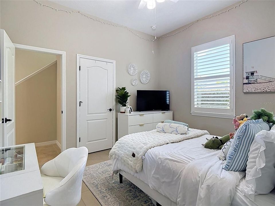 En Venta: $1,024,000 (4 camas, 4 baños, 3902 Pies cuadrados)