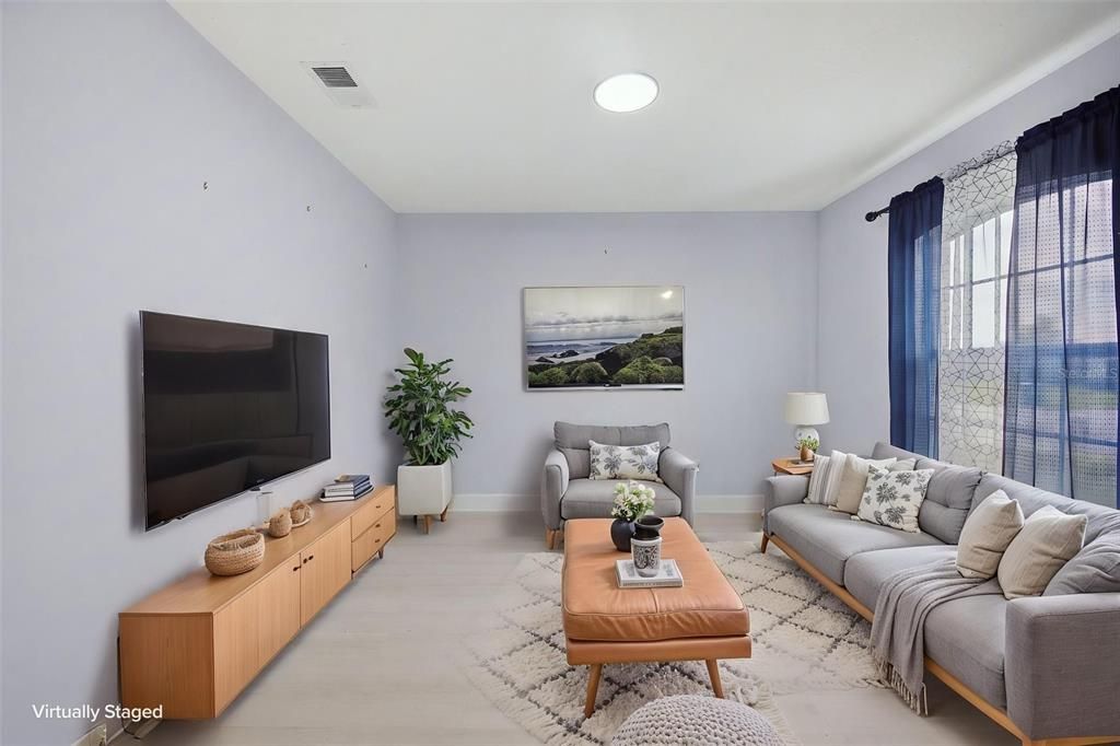 For Sale: $345,000 (3 beds, 2 baths, 1887 Square Feet)
