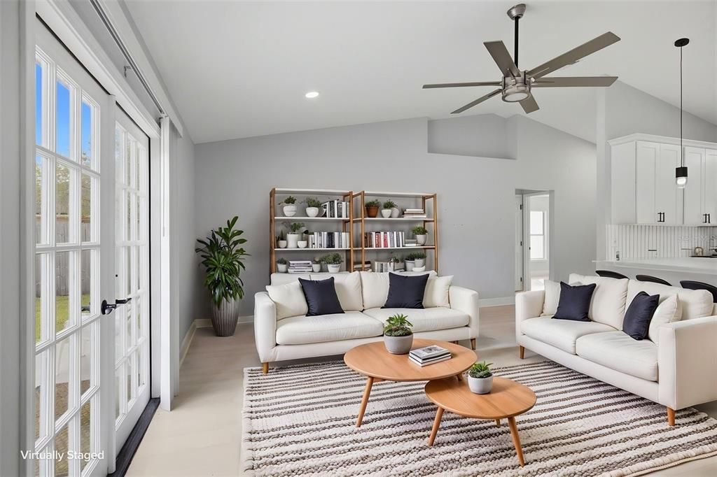 For Sale: $345,000 (3 beds, 2 baths, 1887 Square Feet)