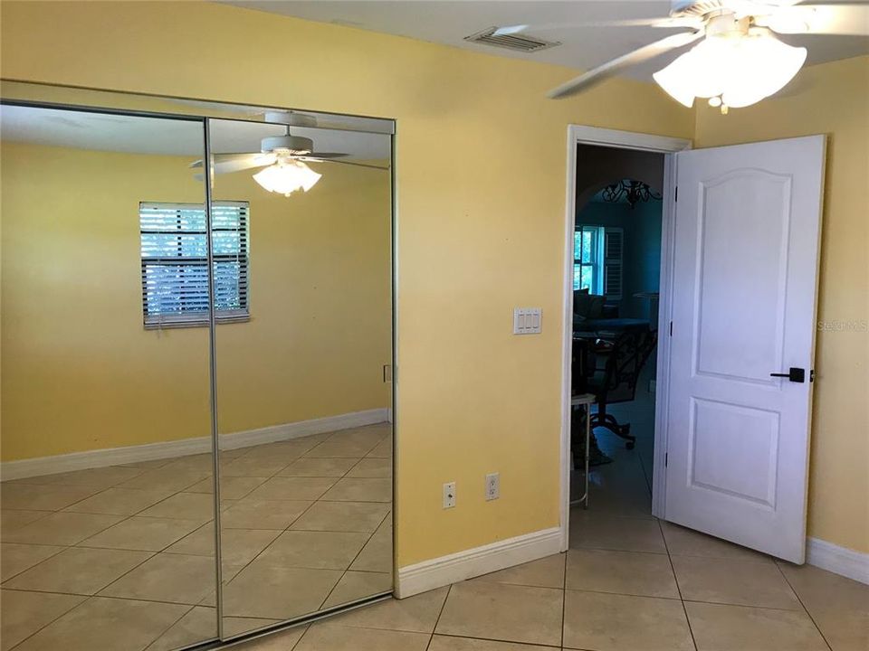 For Sale: $295,900 (3 beds, 2 baths, 1457 Square Feet)