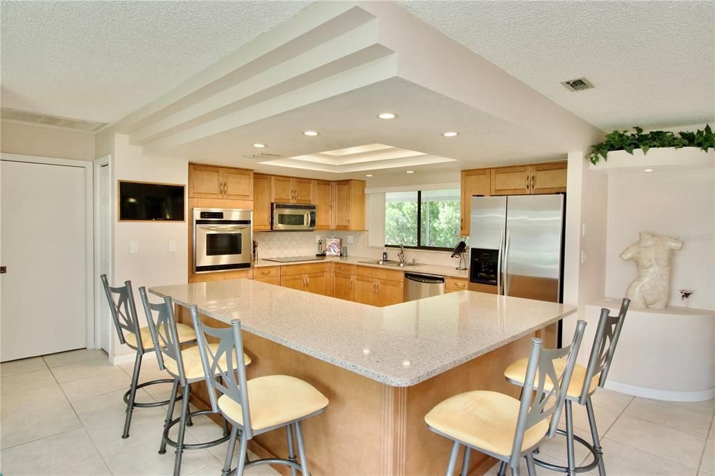 En Venta: $349,900 (2 camas, 2 baños, 1959 Pies cuadrados)