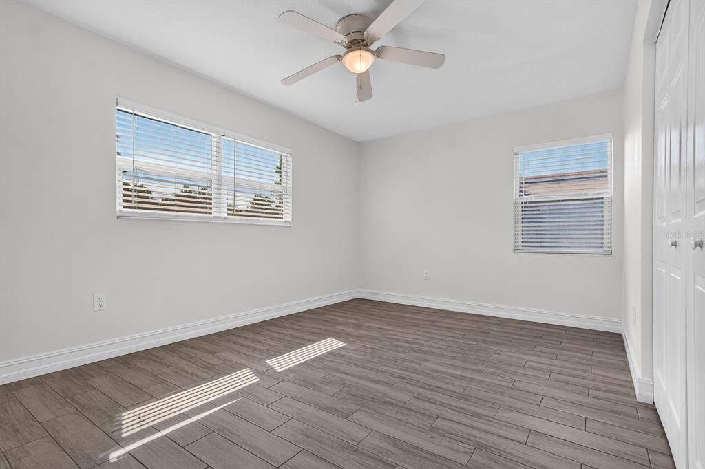 For Rent: $3,000 (3 beds, 2 baths, 1300 Square Feet)