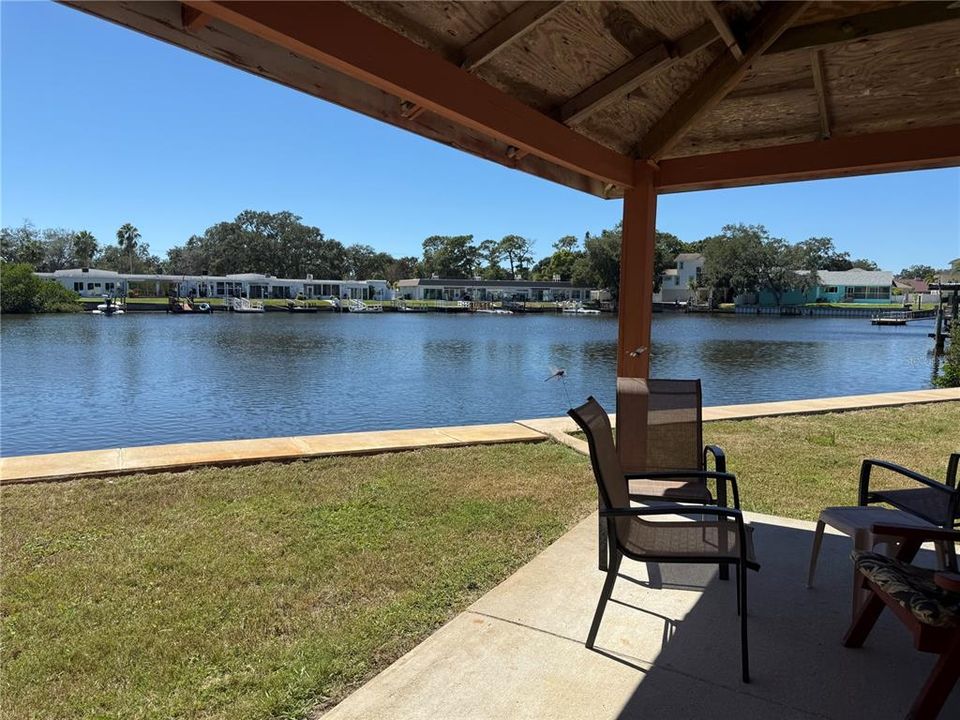 For Sale: $113,000 (1 beds, 1 baths, 700 Square Feet)