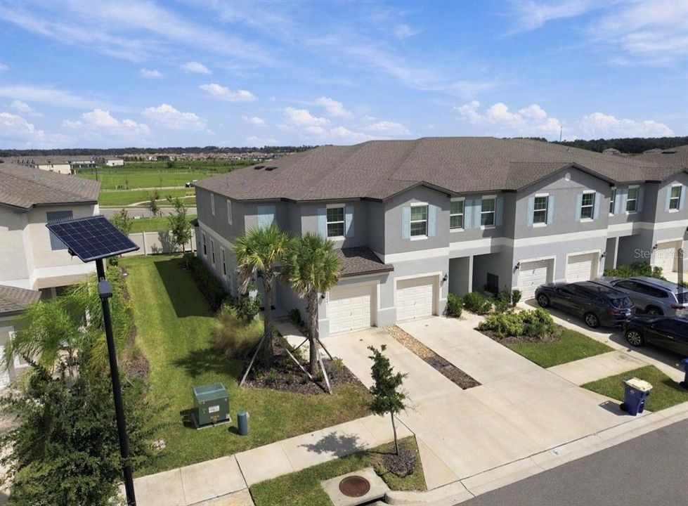 For Rent: $2,100 (2 beds, 2 baths, 1541 Square Feet)
