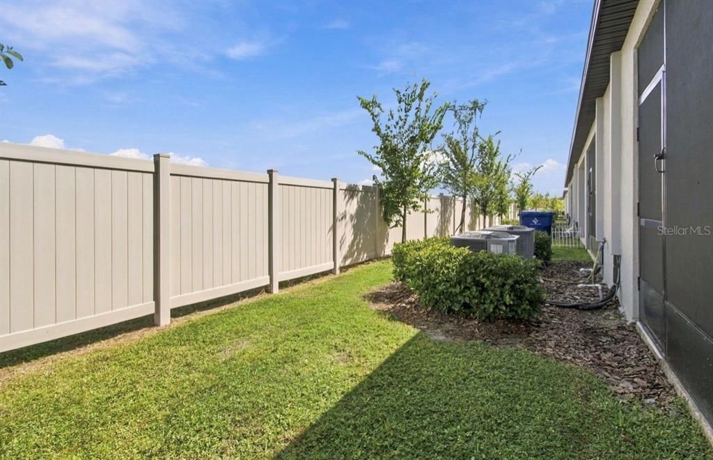For Rent: $2,100 (2 beds, 2 baths, 1541 Square Feet)